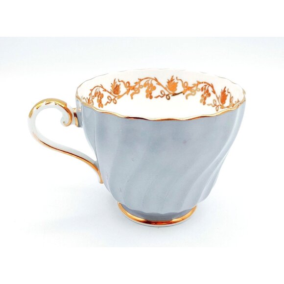 Aynsley Bone China Teacup and Saucer, Gray Swirl - Picture 7 of 13